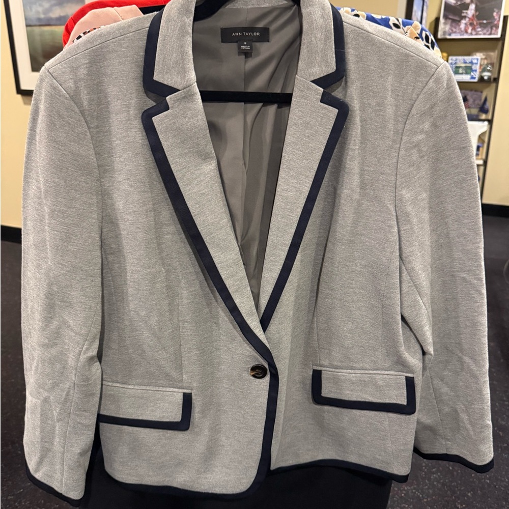 Ann Taylor Light Gray Blazer with Dark Blue Accents